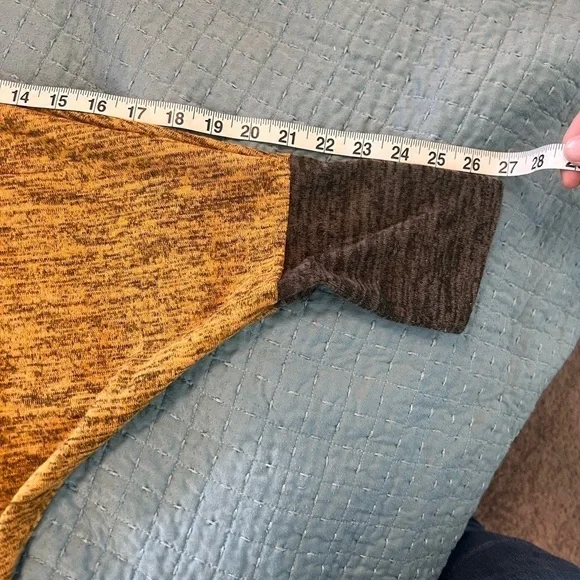 Daytrip size Large Black, gold, grey cardigan. Dolman sleeve, cocoon sty…​​​​ - Picture 6 of 6